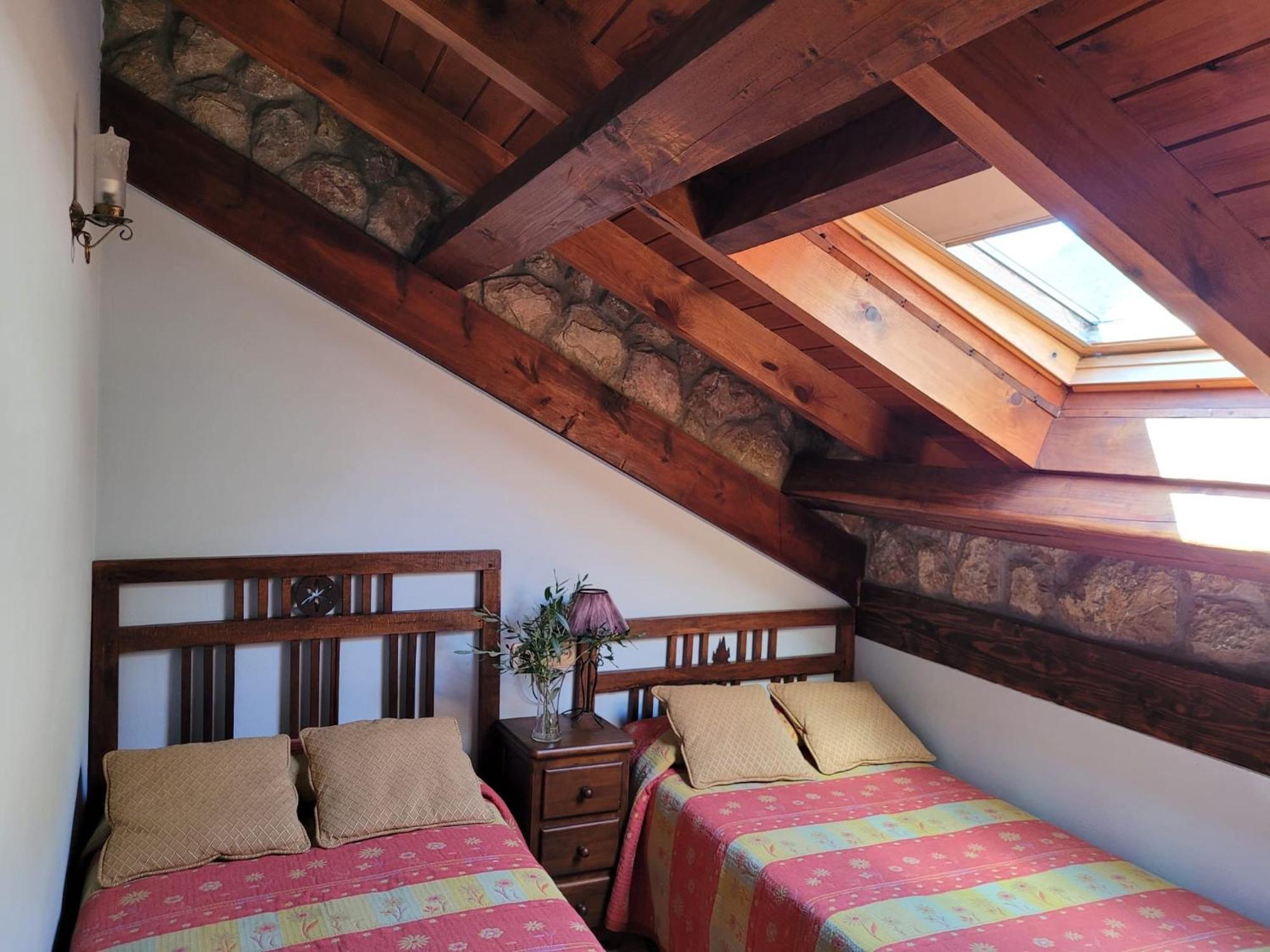 Portilla de la Reina El Invernal De Picos الغرفة الصورة