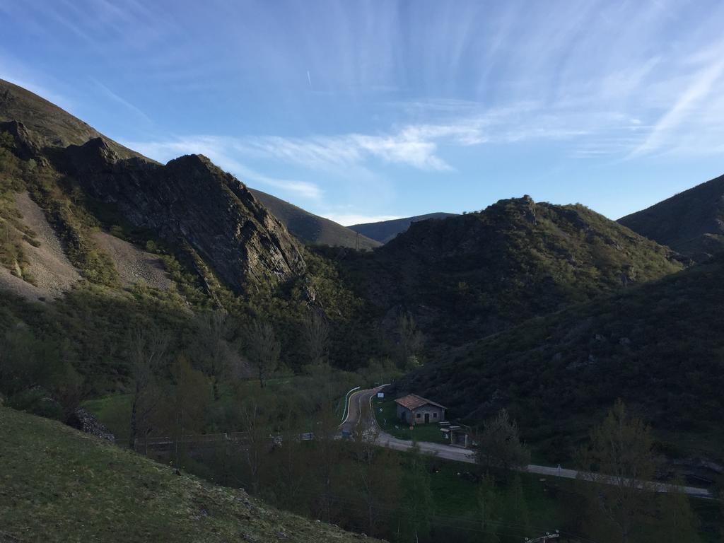 Portilla de la Reina El Invernal De Picos المظهر الخارجي الصورة
