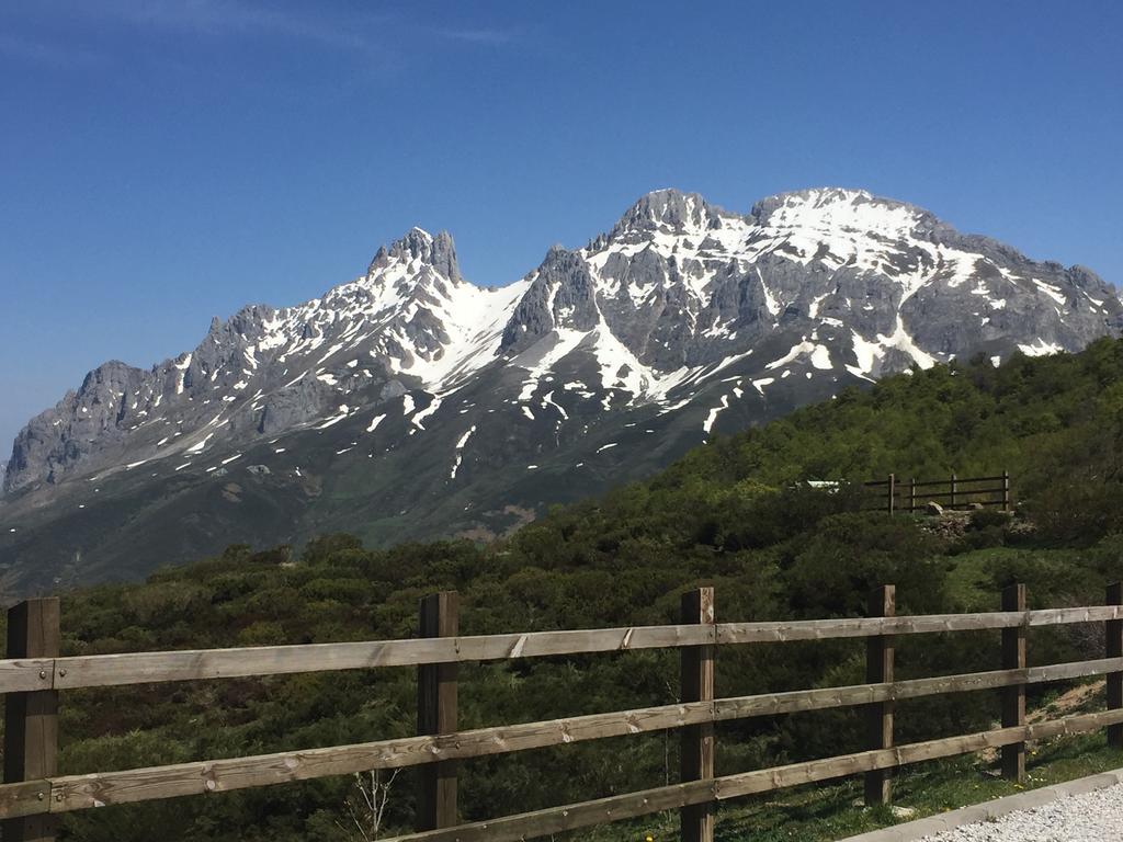 Portilla de la Reina El Invernal De Picos المظهر الخارجي الصورة