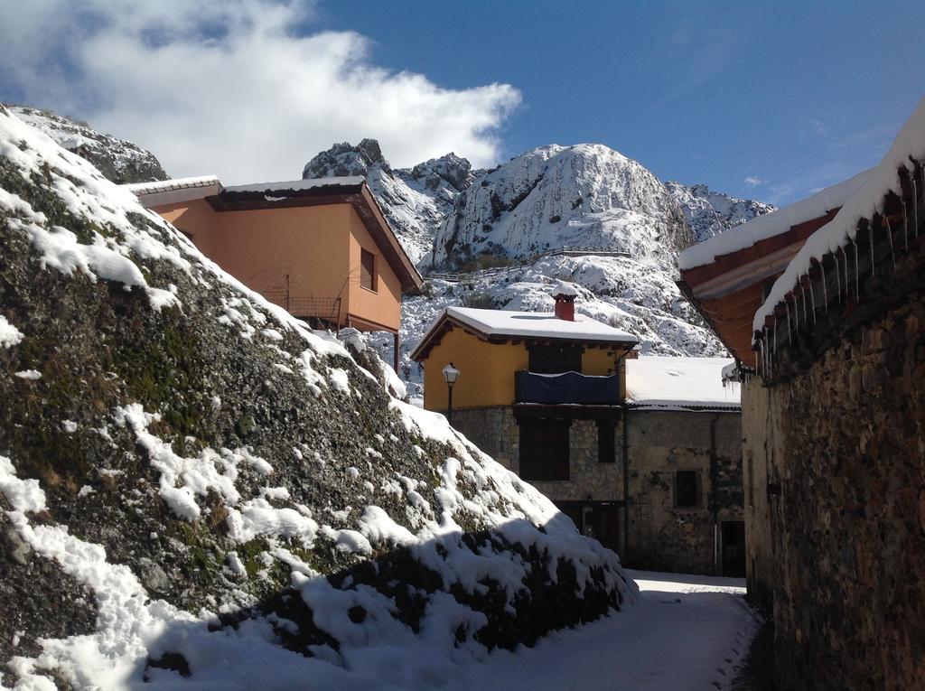 Portilla de la Reina El Invernal De Picos المظهر الخارجي الصورة
